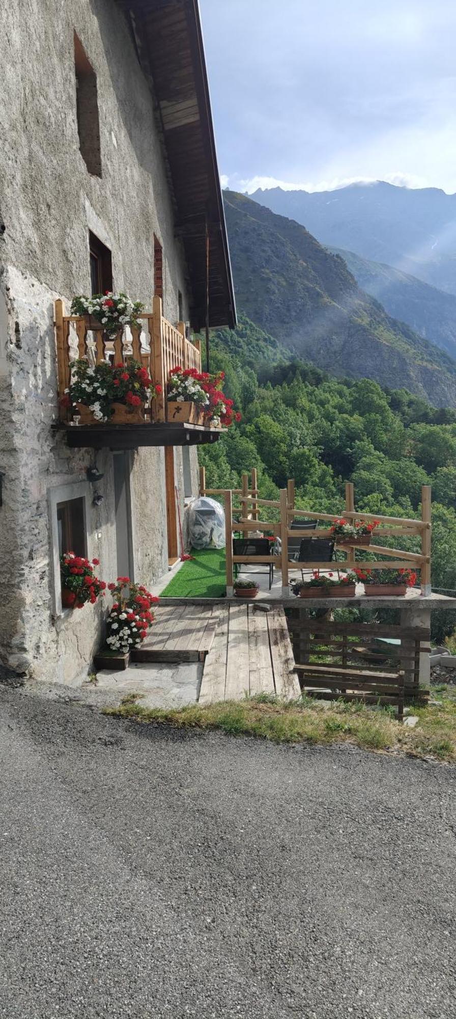 Ca Ad Me Pare Alloggio Con Terrazza Panoramica Moncenisio Exterior foto